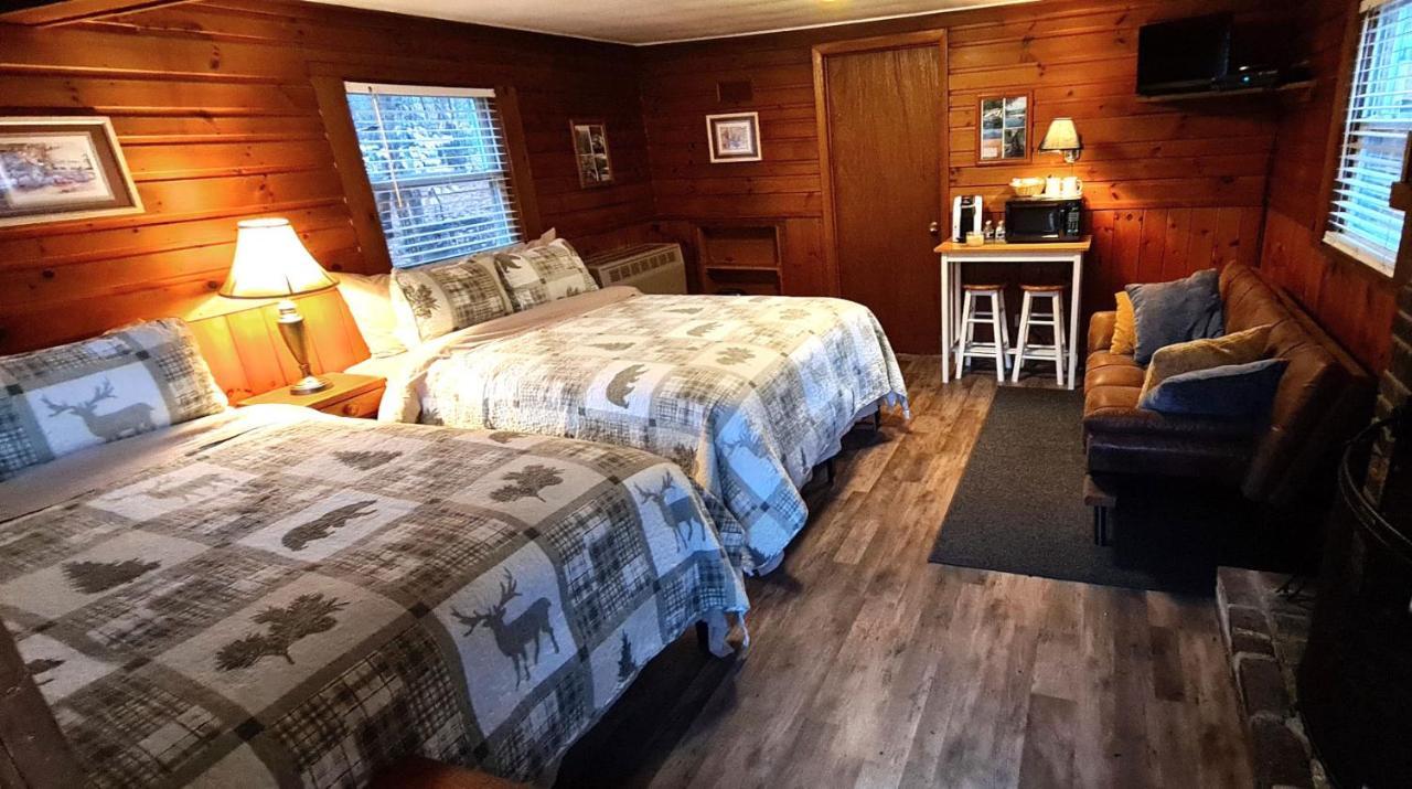 The Wilderness Inn: Chalets Wilmington Luaran gambar